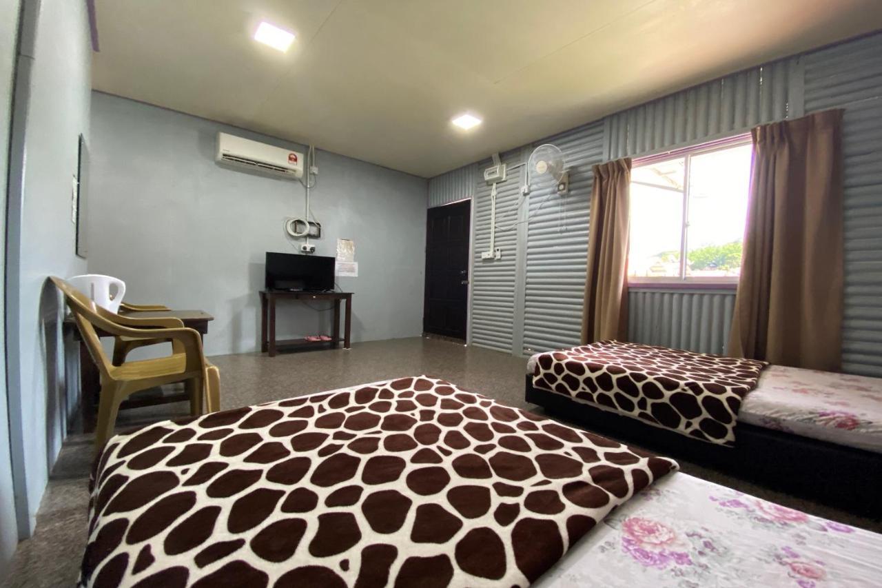Oyo 90284 Kampung Stay Kilimu Ranau Exterior photo
